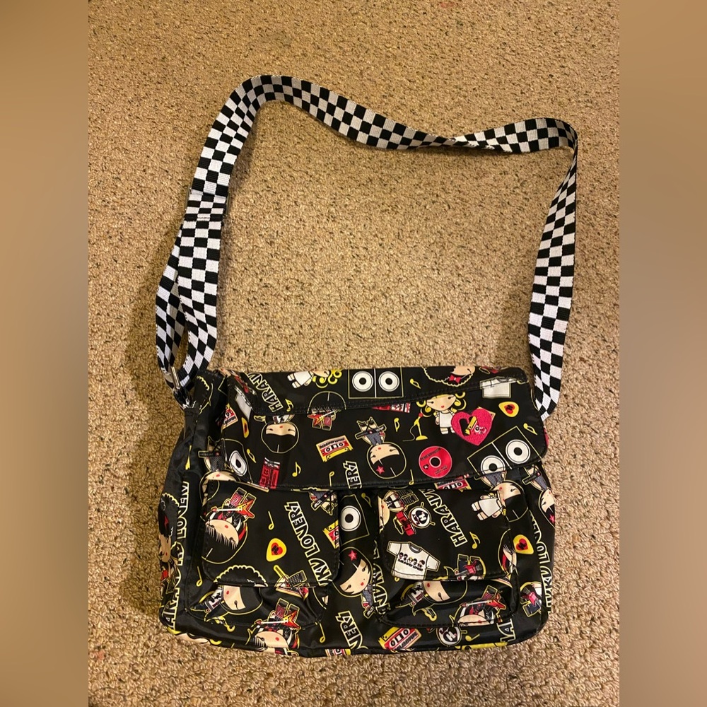 HARAJUKU LOVERS CROSSBODY BAG
